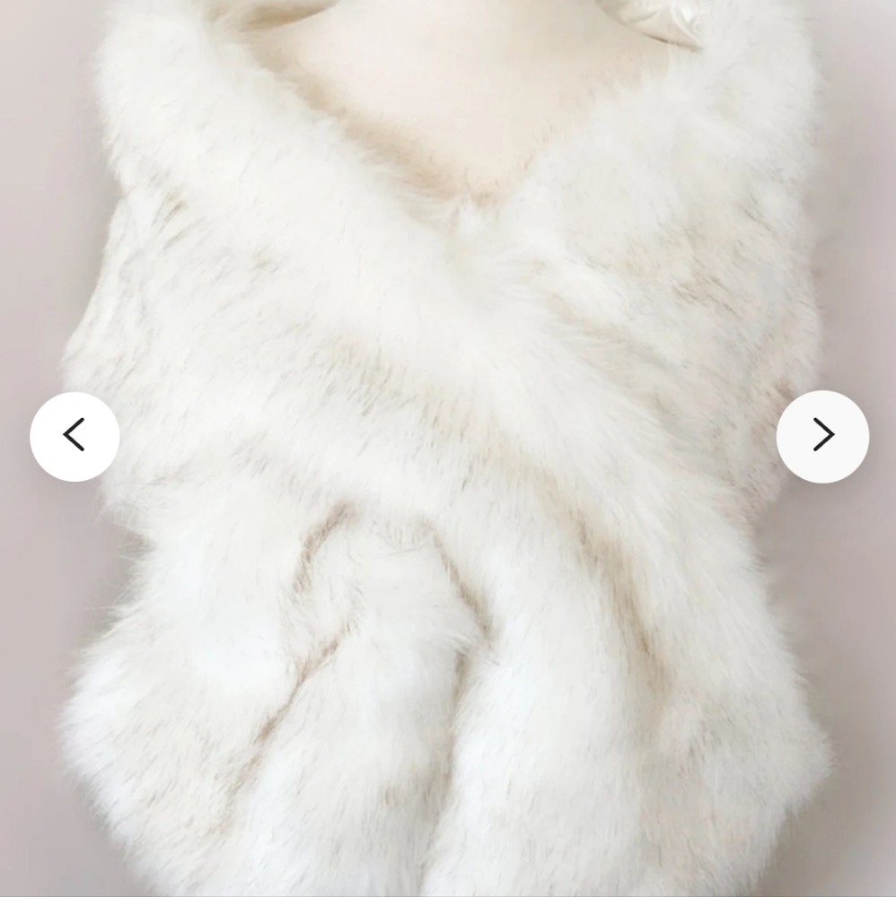 Fake fur shawl from Etsy